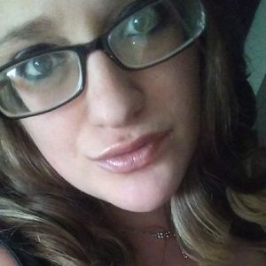 Meet your Posher, Arielle